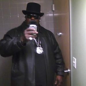 Meet your Posher, J'angelo